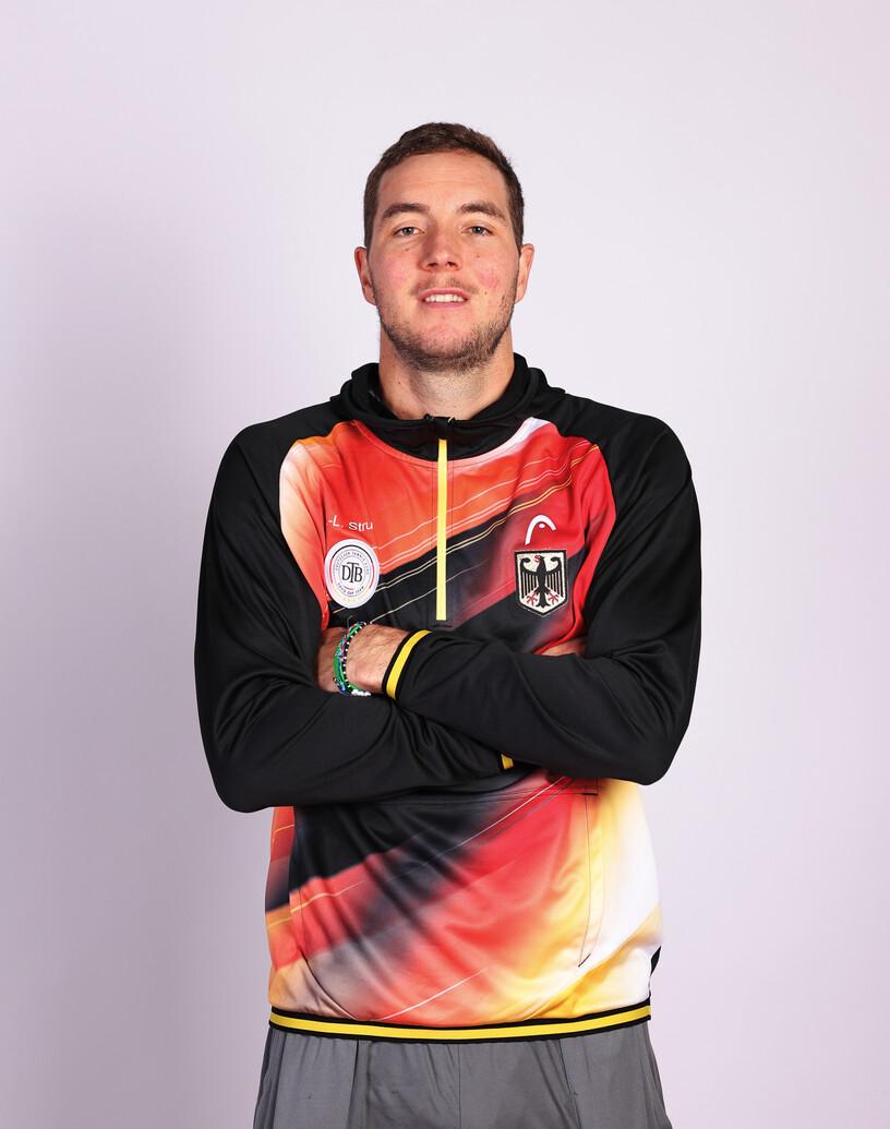 Headshot of Jan-Lennard Struff